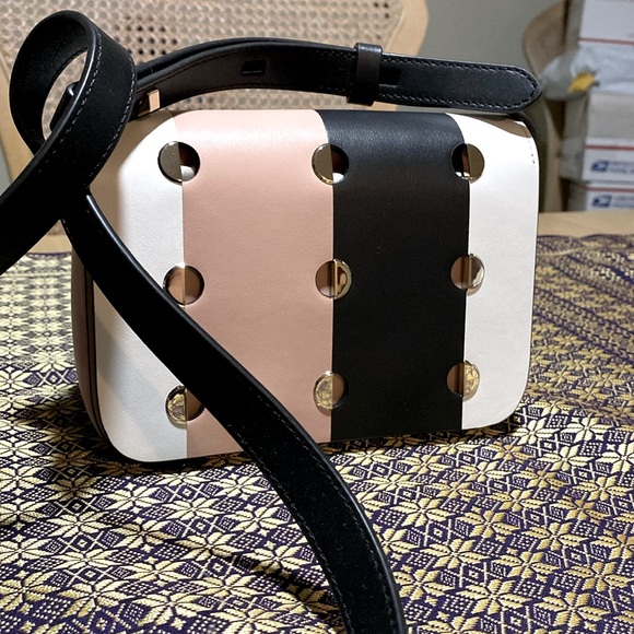 Kate spade crossbody bag size small with bag - Picture 2 of 4